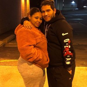 Meet your Posher, Selena